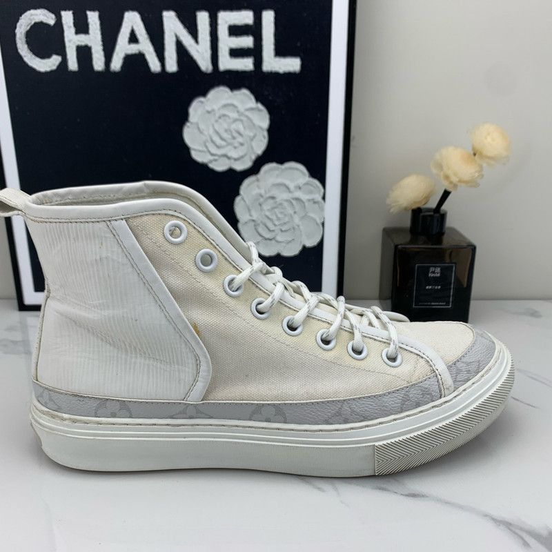 Louis Vuitton Louis Vuitton Monogram Canvas High-Top Sneakers - Size US 8 / EU 41 - 8 Thumbnail