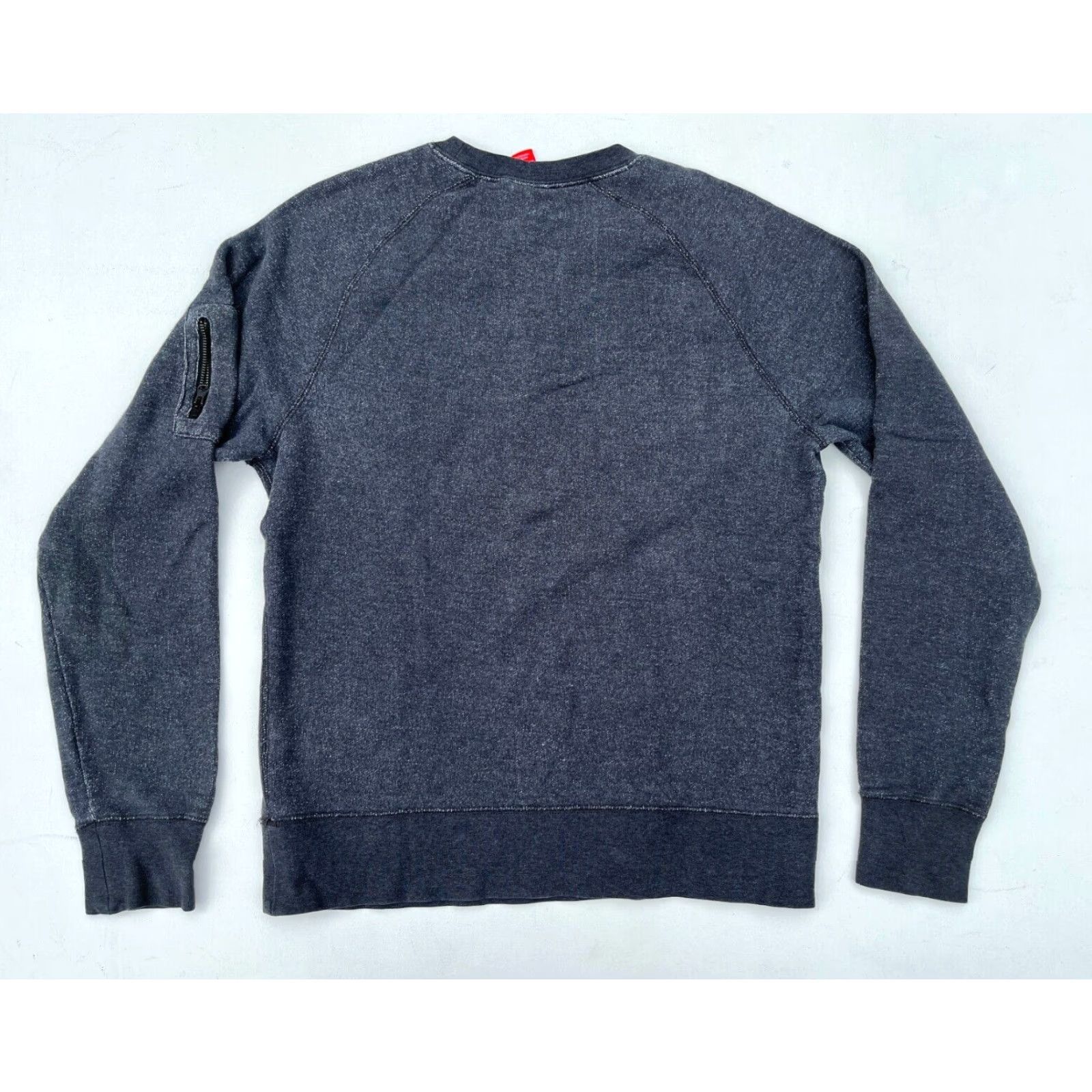 Nike VINTAGE Nike Kobe Bryant Black Mamba Crew Sweatshirt Capolavoro Knit Crewneck Sz M Gray Men’s Size US M / EU 48-50 / 2 - 2 Thumbnail