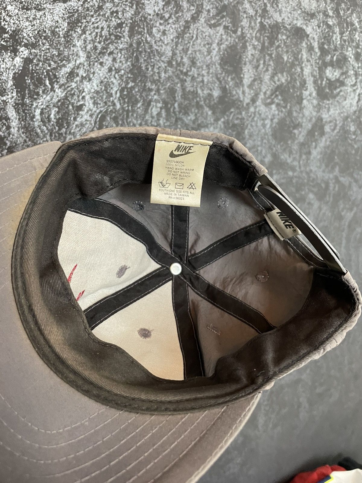Nike × Vintage NIKE VINTAGE RARE cap 1990S beanie swoosh big logo Size ONE SIZE - 3 Thumbnail