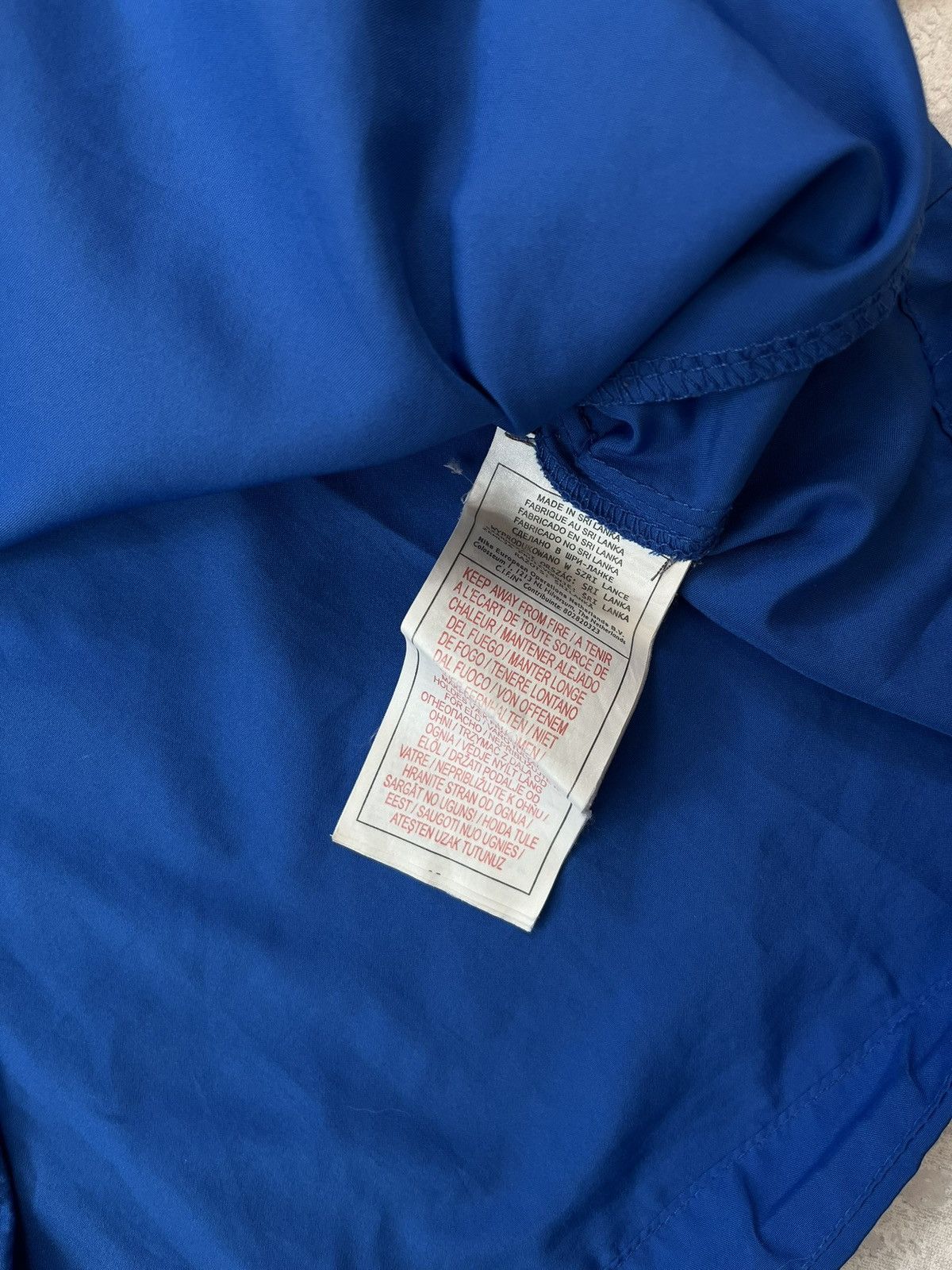 Nike × Vintage 90s Nike Swoosh Vintage Y2K Oversized Windbreaker Jacket Size US L / EU 52-54 / 3 - 4 Thumbnail