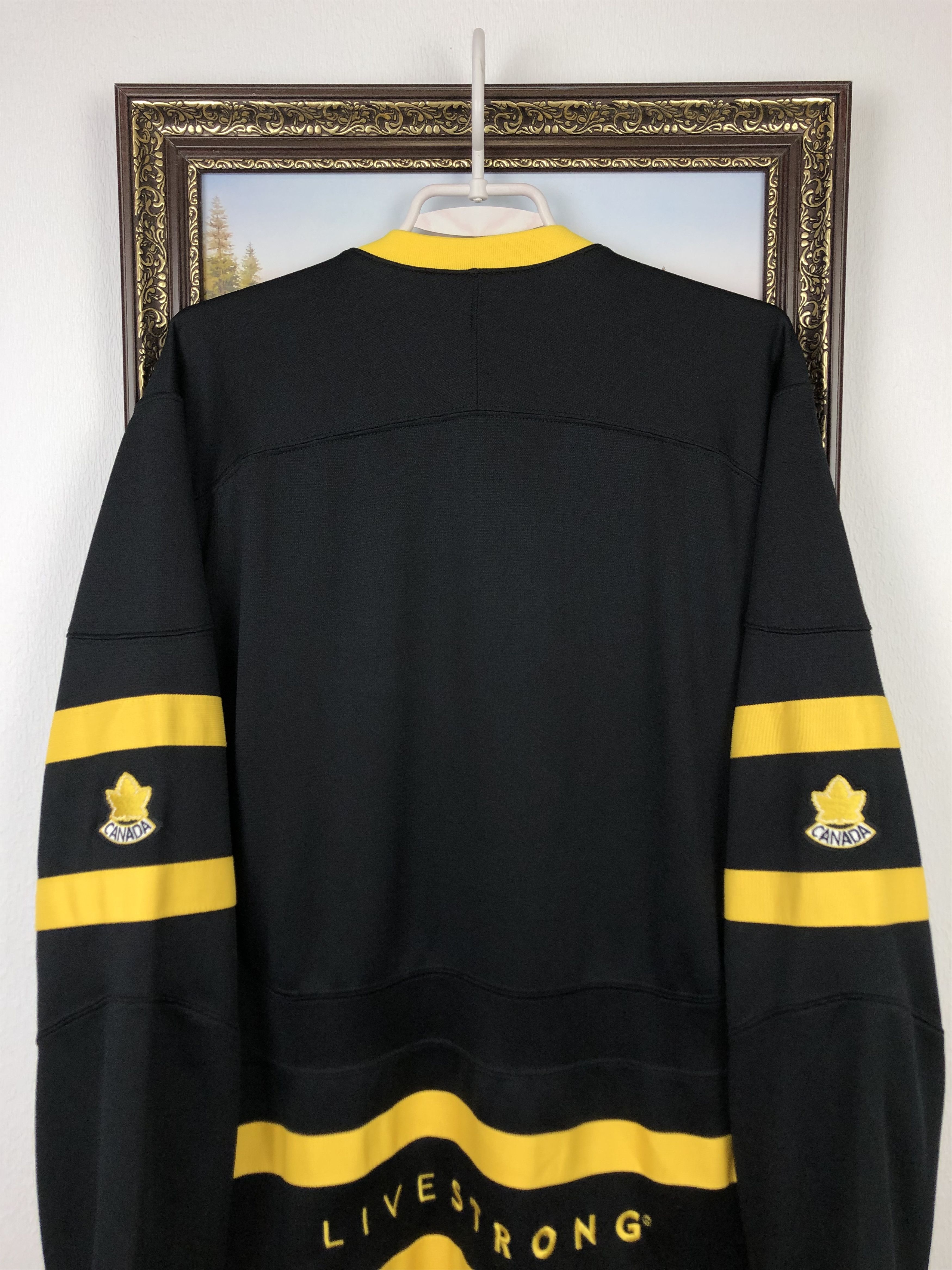 Nike Vintage Nike Canada Ice Hockey Jersey Shirt Rare Trikot Size US M / EU 48-50 / 2 - 11 Thumbnail