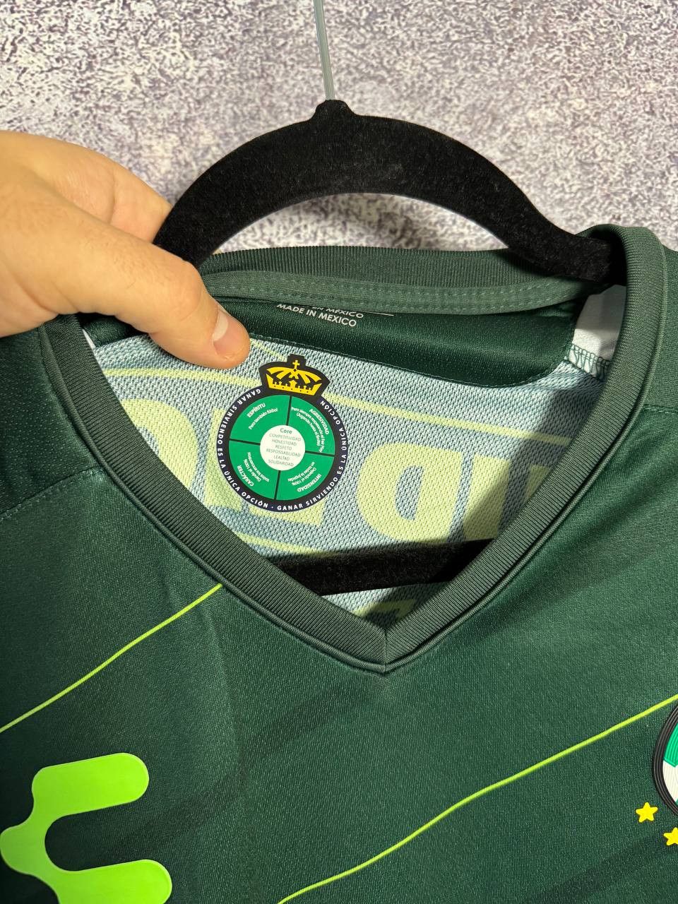 Vintage Vintage Santos Laguna 2019/20 Charly Soccer Jersey Size US M / EU 48-50 / 2 - 14 Thumbnail