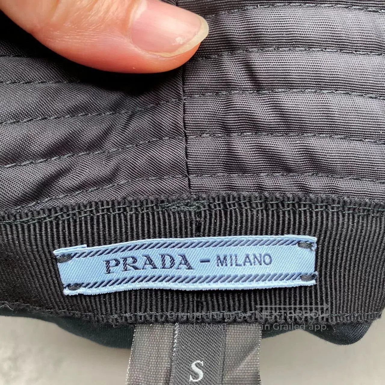 Prada Prada Black Bucket Hat. Size ONE SIZE - 7 Thumbnail