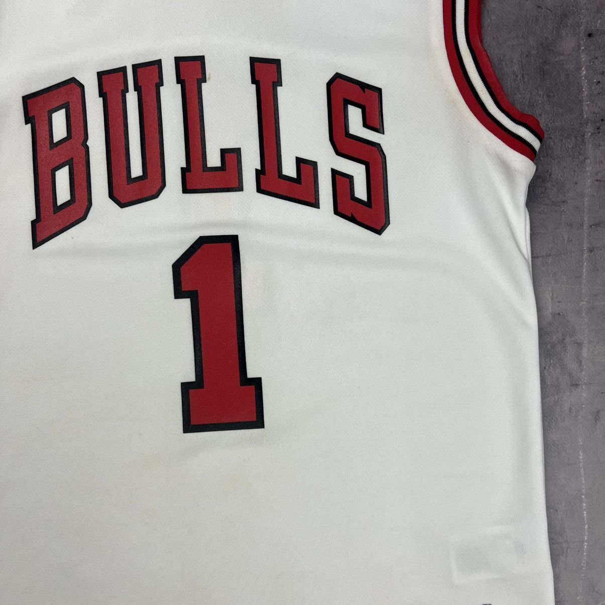 Adidas Rare! Derick Rose 1 Adidas Chicago Bulls Jersey Tank Top Size US M / EU 48-50 / 2 - 10 Thumbnail