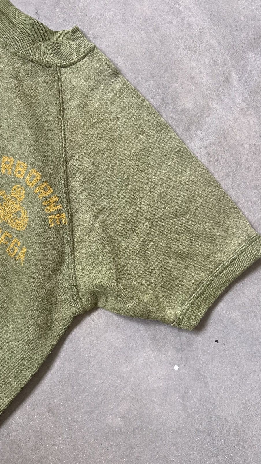 Vintage VINTAGE AIRBORN 19TH SFGA ARMY SHORT SWEATSHIRT Size US M / EU 48-50 / 2 - 3 Thumbnail