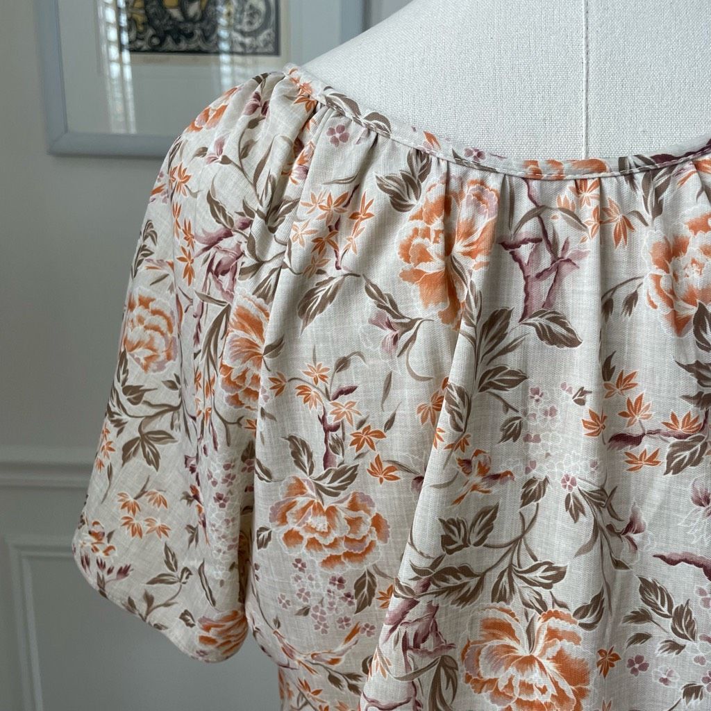 Vintage Vintage 70s Peasant Style Short Sleeve Top Keyhole Tie Flora Size L / US 10 / IT 46 - 7 Thumbnail