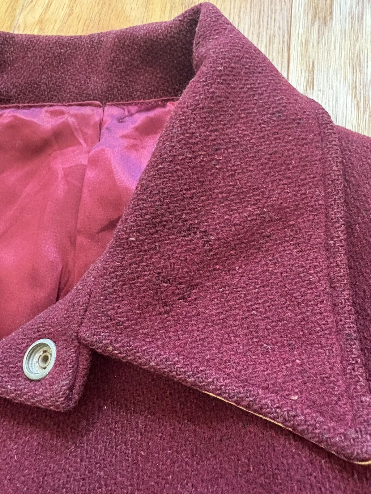 Vintage Vintage 1960’s Distressed High School Varsity Jacket Red L Size US L / EU 52-54 / 3 - 11 Thumbnail