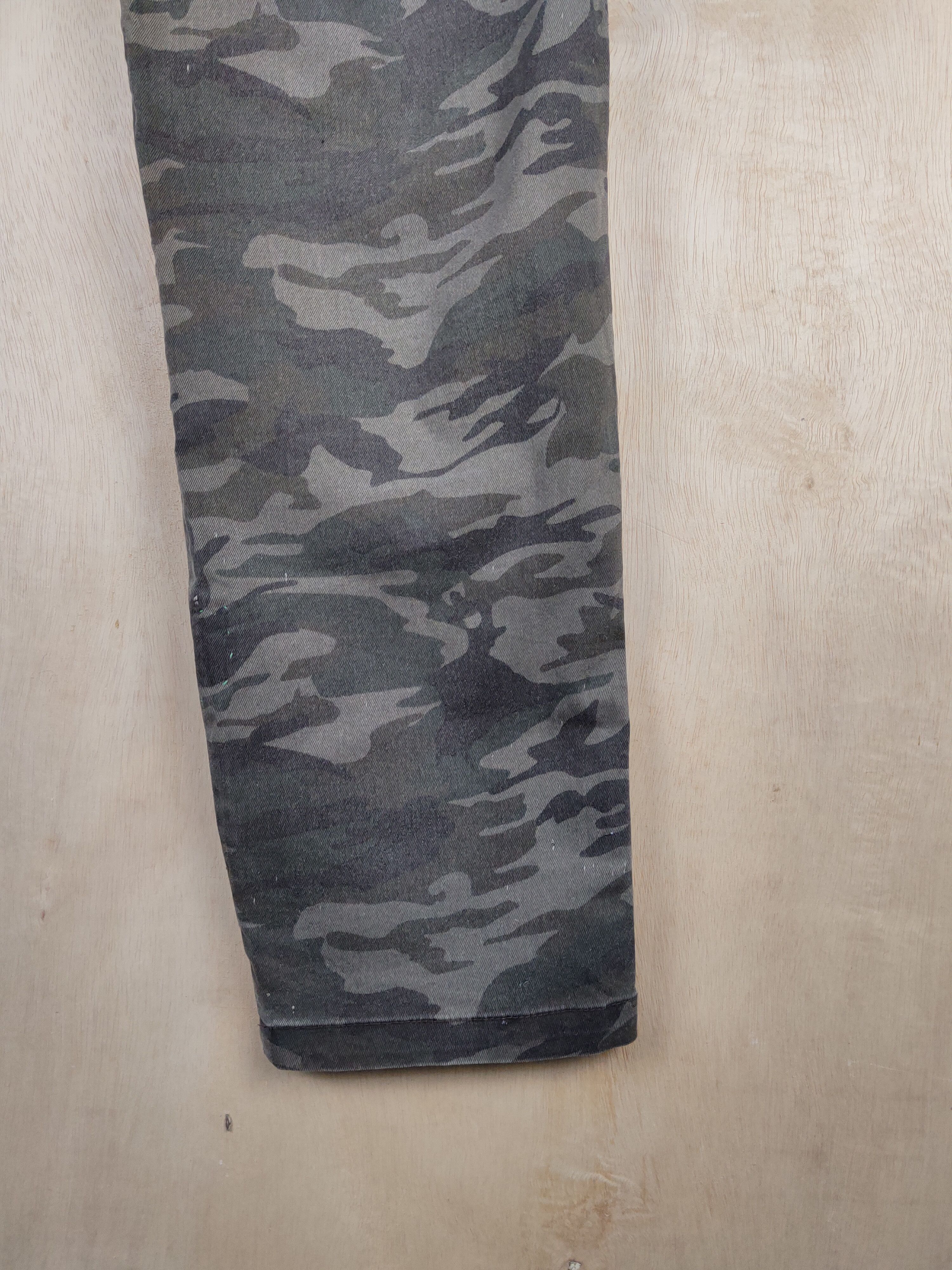 Japanese Brand Forecast Camouflage Multipocket Tactical Cargo Pants #S2428 Size US 33 - 14 Thumbnail