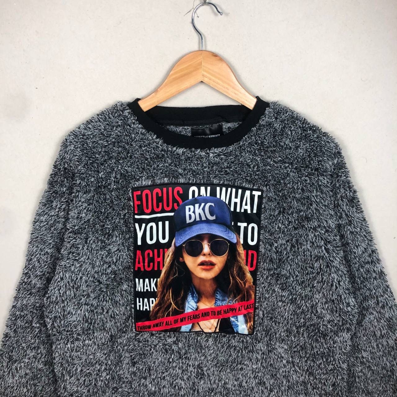 If Six Was Nine × Japanese Brand Defective Struct Charcoal Mohair Sexy Girl Printed Jumper Size US L / EU 52-54 / 3 - 3 Thumbnail