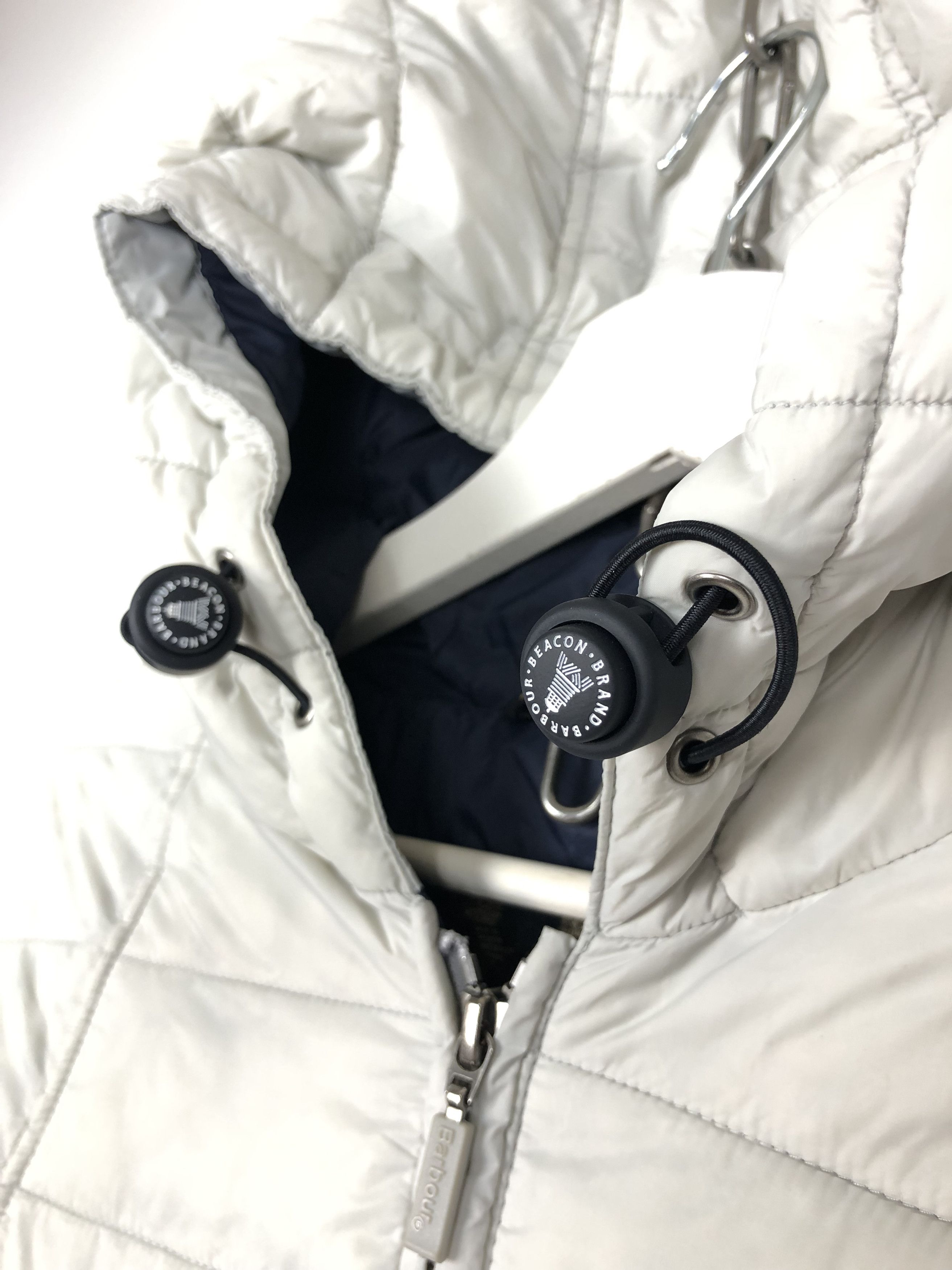 Barbour Barbour Fibre Down Puffer Jacket White size US12 EU42 Size XL / US 12-14 / IT 48-50 - 8 Thumbnail