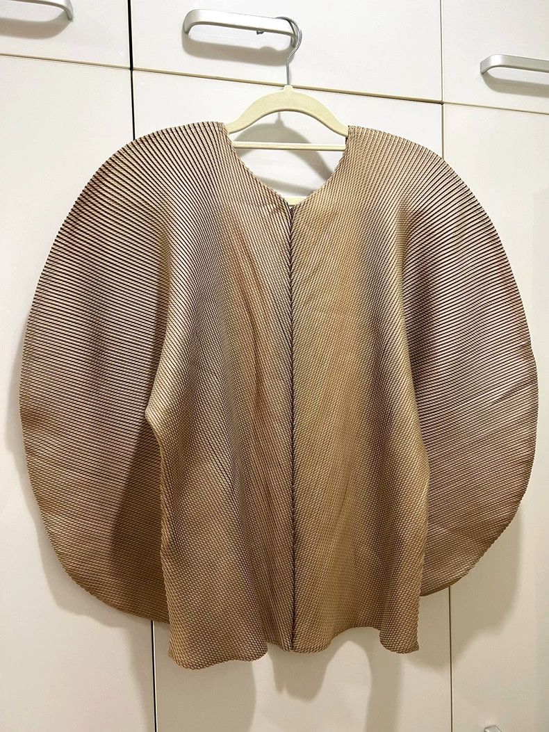 Other Issey Miyake Brown disc top Size M / US 6-8 / IT 42-44 - 2 Thumbnail
