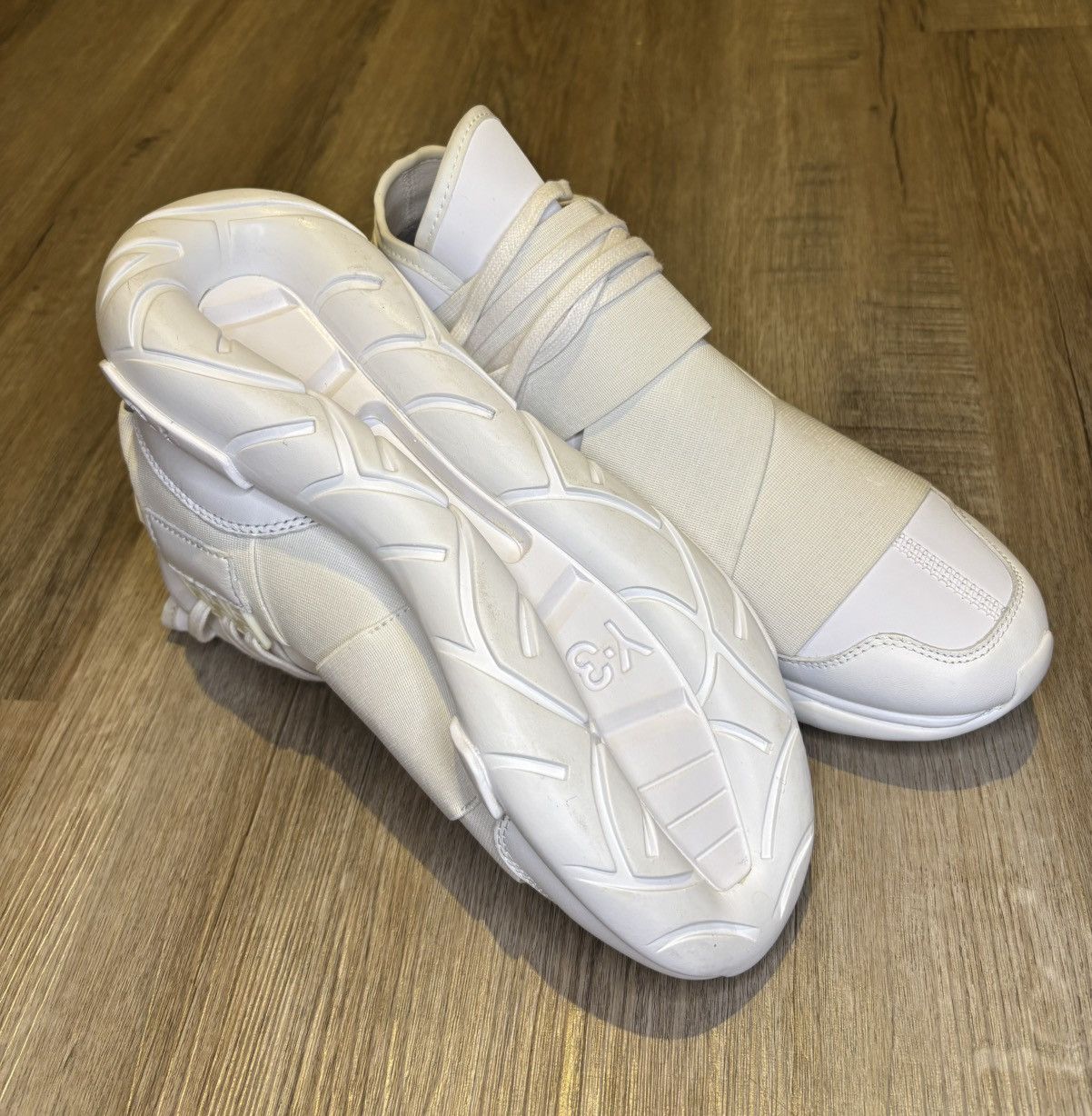 Adidas × Y-3 Adidas x Y-3 Qasa High Triple White 2016 Yohji Yamamoto Size US 8 / EU 41 - 3 Thumbnail