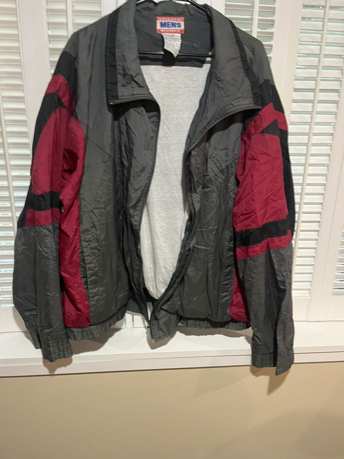 Vintage Vintage 1990s red and gray windbreaker Size US XXL / EU 58 / 5 - 3 Thumbnail