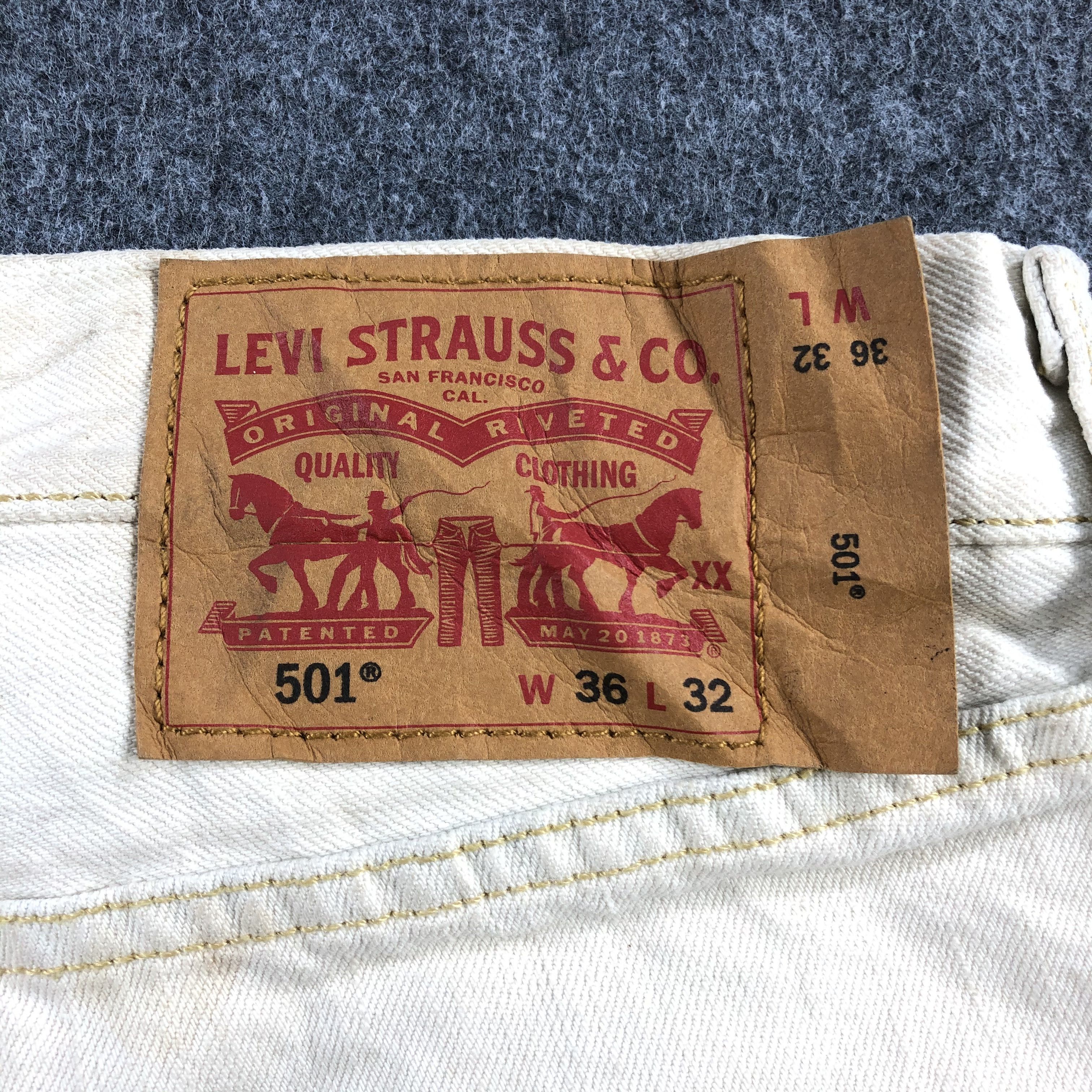 Levi's Vintage Levis 501 Jeans-J2247 Size US 37 - 5 Thumbnail
