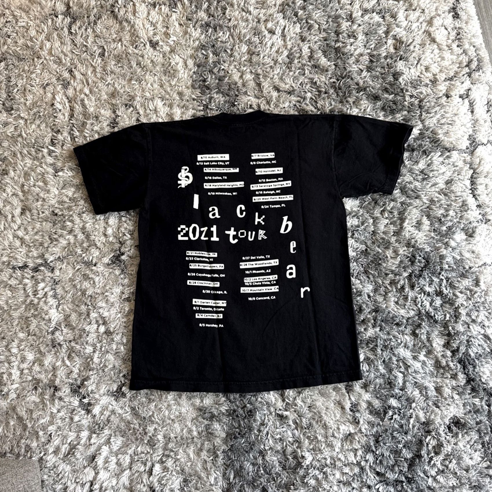 Vintage Black Bear T-Shirt Men’s M Black 2021 Tour This is the End Of Me Y2K Cracking 90s? Size US M / EU 48-50 / 2 - 7 Thumbnail