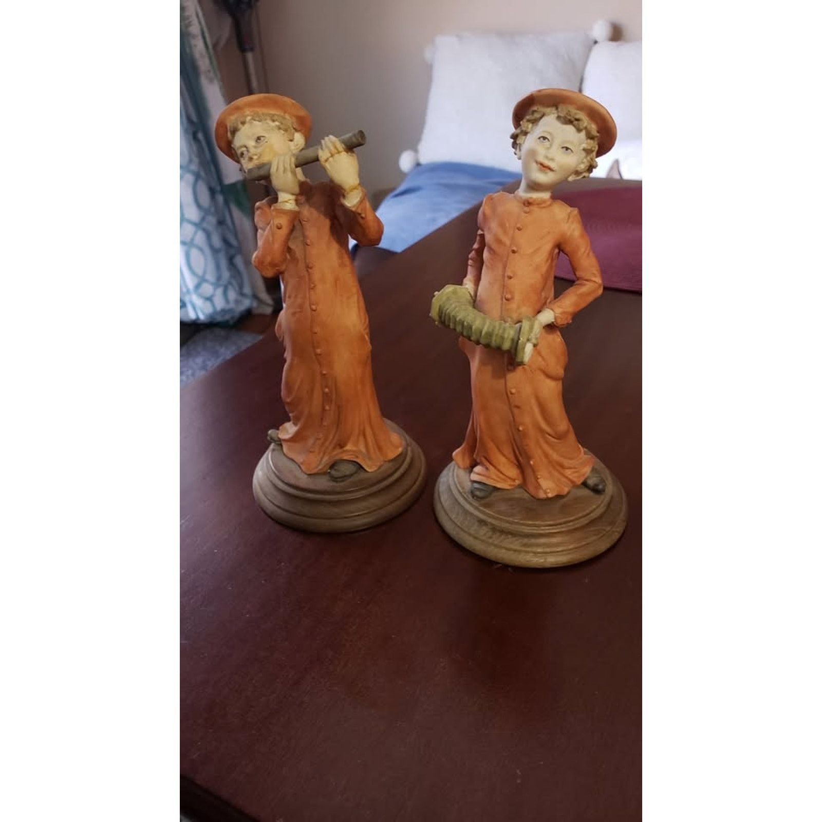 The Unbranded Brand Wooden Carved Boys Playing Flute and Playing Music Box 2pc Size ONE SIZE - 3 Thumbnail