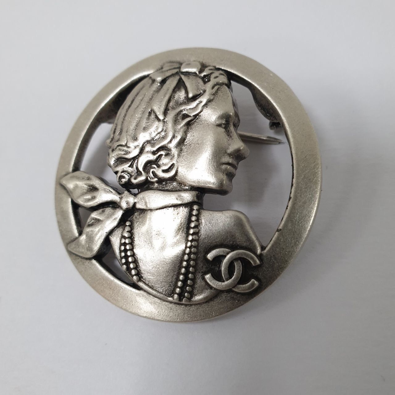 Chanel Chanel Silver-tone Mademoiselle Brooch Size ONE SIZE - 3 Thumbnail
