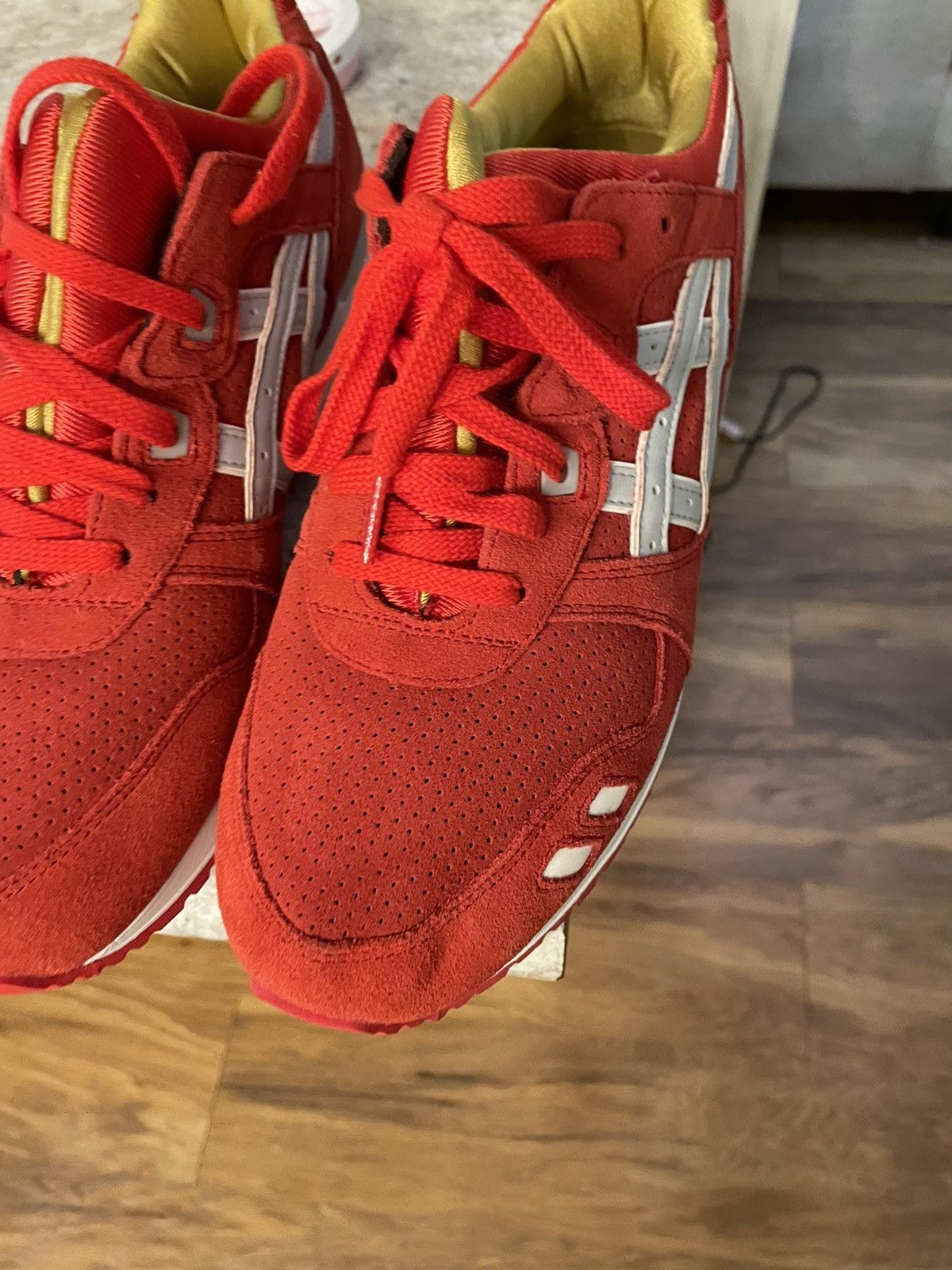 Asics Santa Christmas gel lyte 3 Size US 10.5 / EU 43-44 - 4 Thumbnail