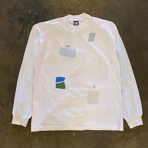 Japanese Brand Hitomi x Genji Hip Hop Print White Long Sleeve T-Shirt Size US M / EU 48-50 / 2 - 6 Thumbnail