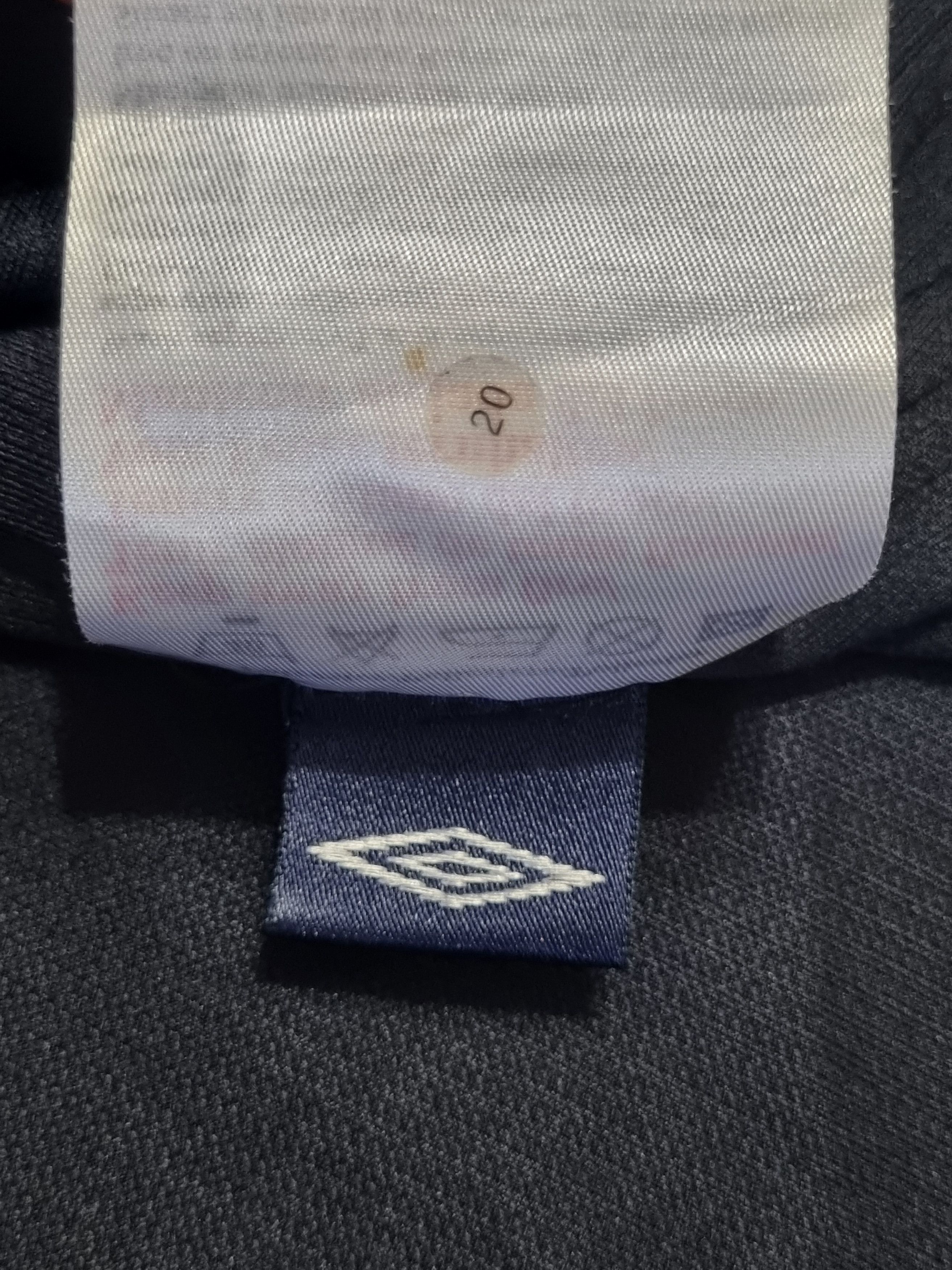 Umbro Chelsea FC Umbro 2005/2006 Fly Emirates Training Long Sleeve Size US S / EU 44-46 / 1 - 11 Thumbnail