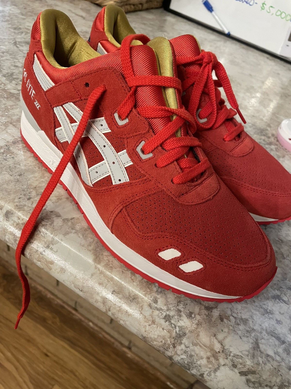 Asics Santa Christmas gel lyte 3 Size US 10.5 / EU 43-44 - 1 Thumbnail