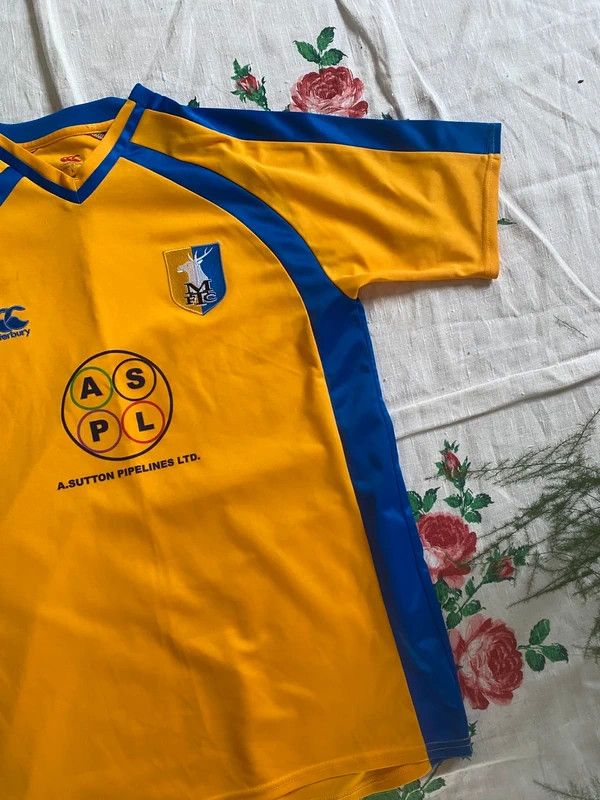 Canterbury of New Zealand Mansfield Canterbury home shirt vintage soccer jersey retro Size US XL / EU 56 / 4 - 2 Thumbnail