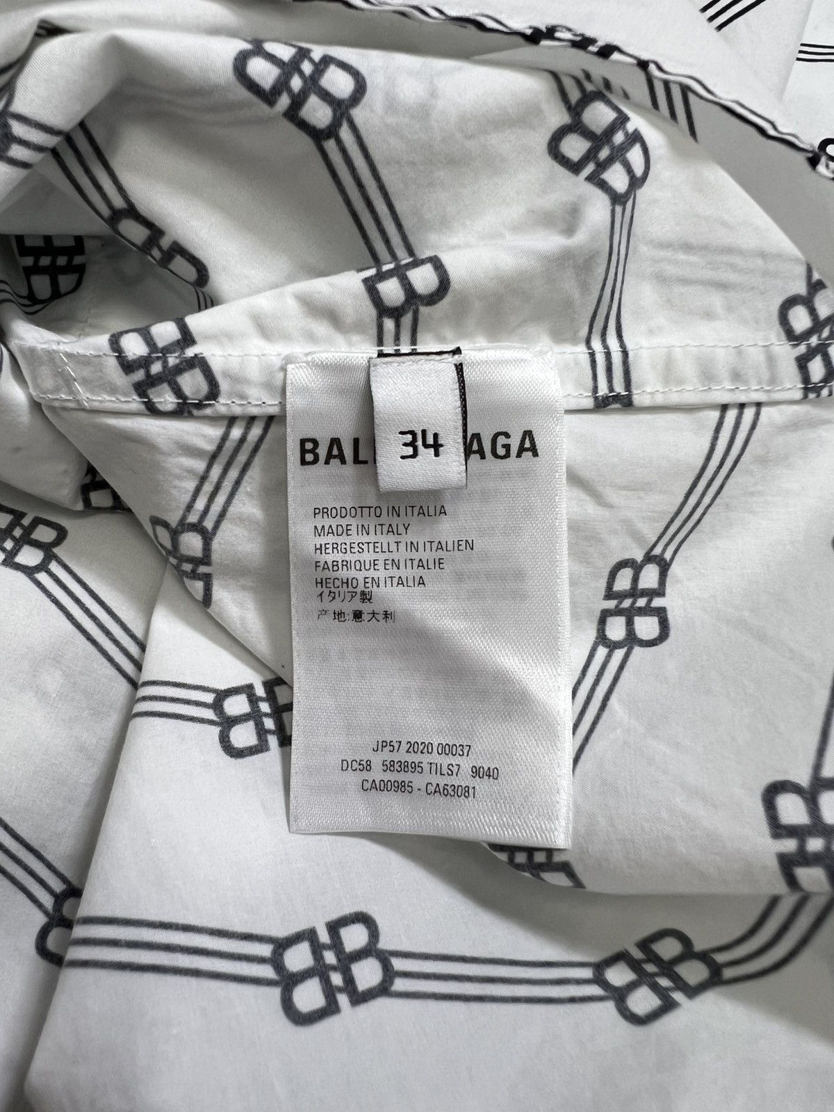 Balenciaga Balenciaga - S/S 20 - Double B Full Print Collar White Shirt Size US S / EU 44-46 / 1 - 17 Thumbnail