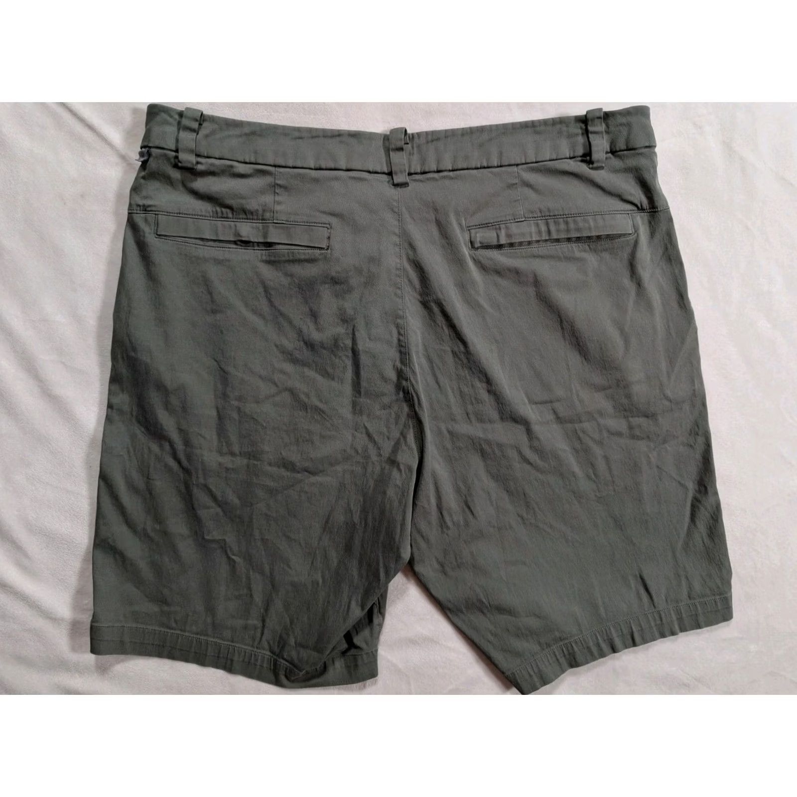 Lululemon Lululemon Mens Commission Classic-Fit Short 8" Warpstreme Size 34 Sage Green Warpstreme White in Sage Green 34 Mens Classic-Fit Short 34 Green Size US 34 / EU 50 - 5 Thumbnail