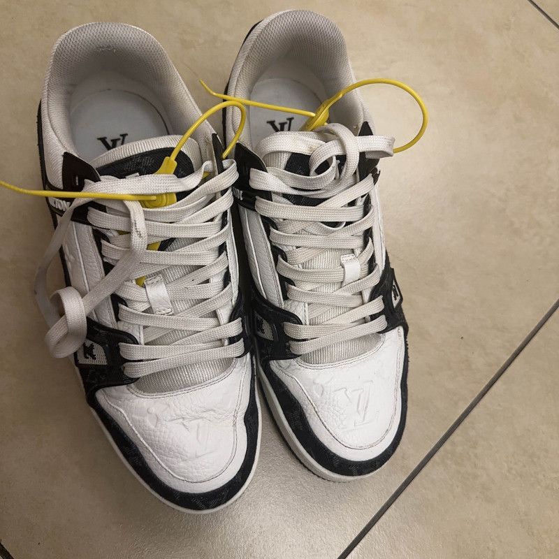 Louis Vuitton Louis Vuitton Trainer Panda Low-Top Sneakers -2508 Size US 8.5 / EU 41-42 - 9 Thumbnail