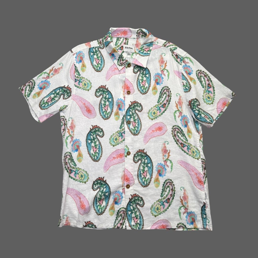 Rhythm Rhythm Brookly Paisley Natural SS Shirt Size M NWT Size US M / EU 48-50 / 2 - 1 Thumbnail