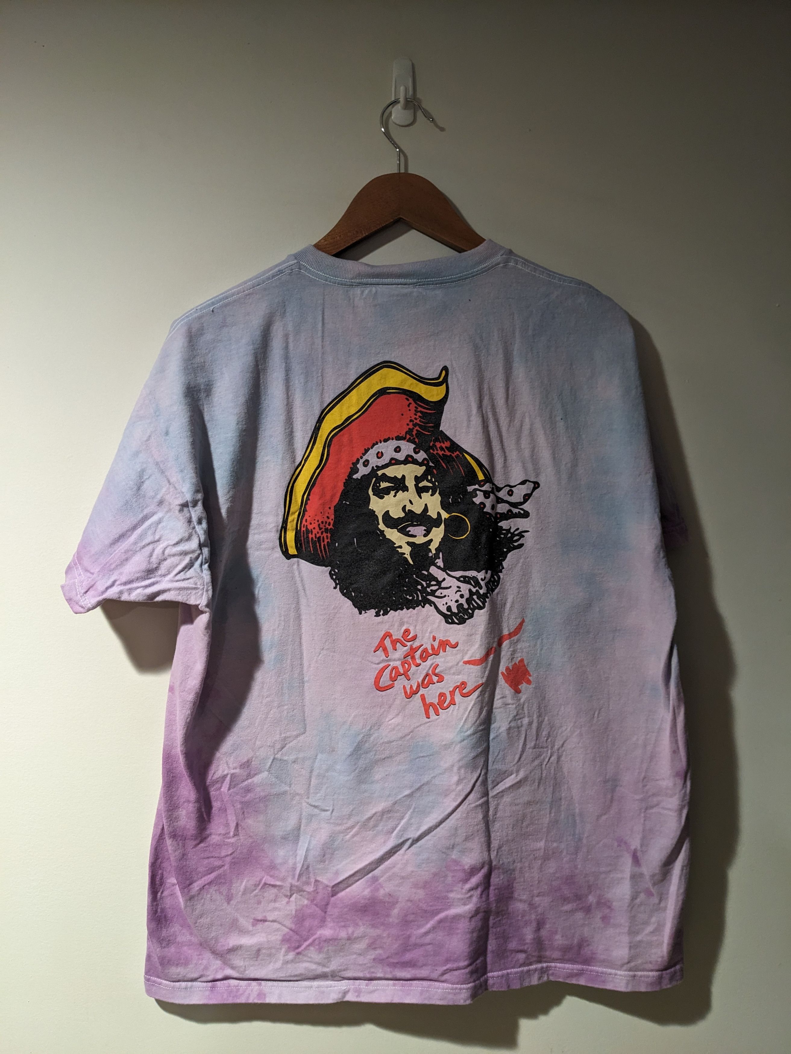 Fruit Of The Loom × Vintage Vintage 90s Captain Morgan Rum Whiskey Tie Dye T-Shirt Size US XL / EU 56 / 4 - 1 Thumbnail
