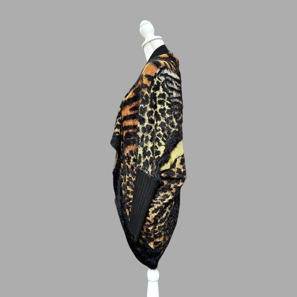 Other Max Sport LA $368 Women’s Animal Long Sleeve Cardigan Sz S/M Size S / US 4 / IT 40 - 5 Thumbnail
