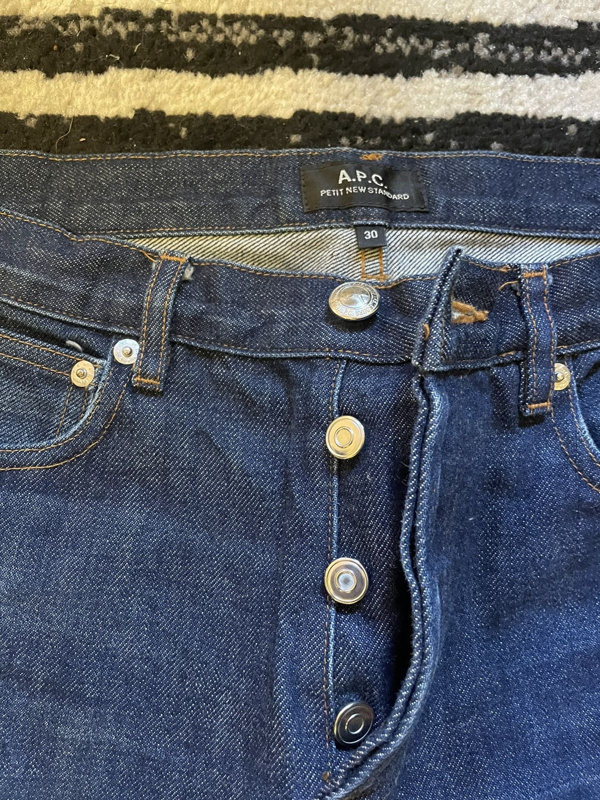 A.P.C. A.P.C Petit New Standard Size US 30 / EU 46 - 3 Thumbnail