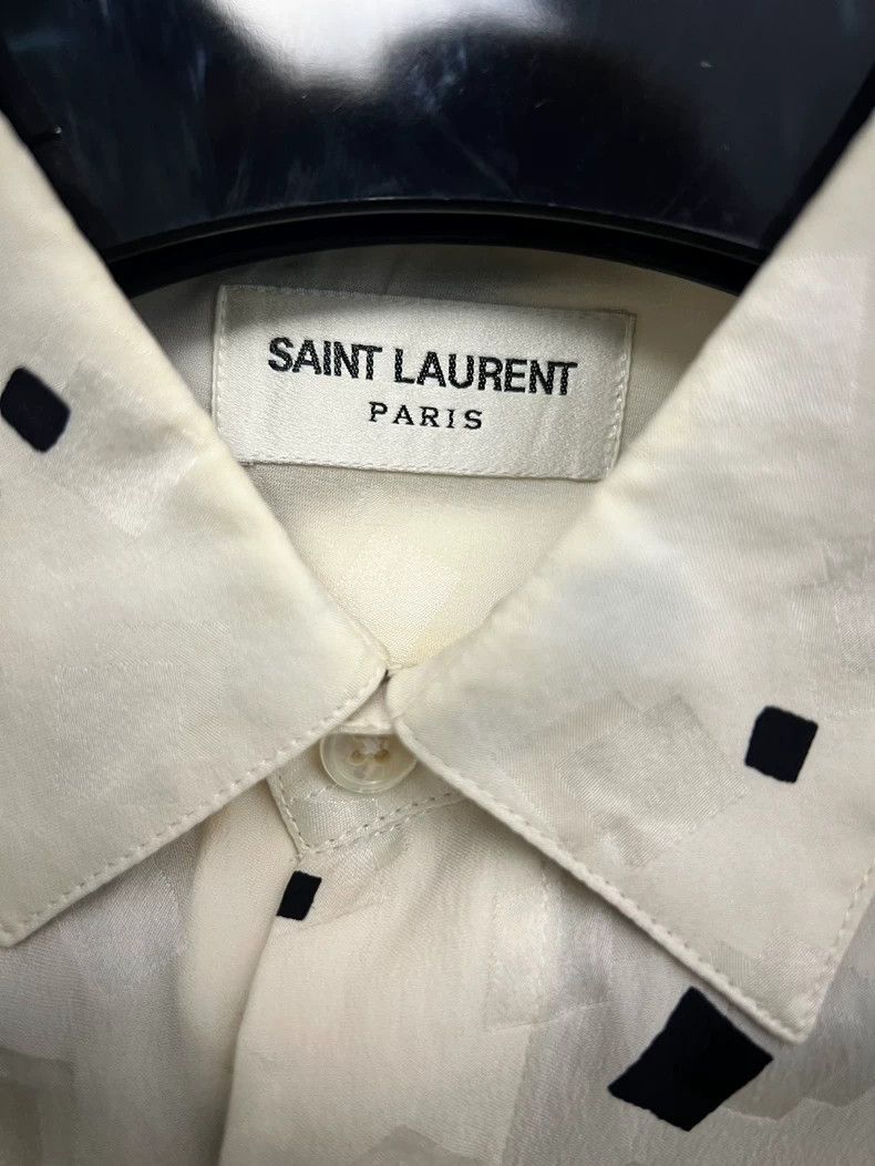 Yves Saint Laurent Saint Laruent size 37 White Square Mulberry Silk Shirt for Size US M / EU 48-50 / 2 - 3 Thumbnail
