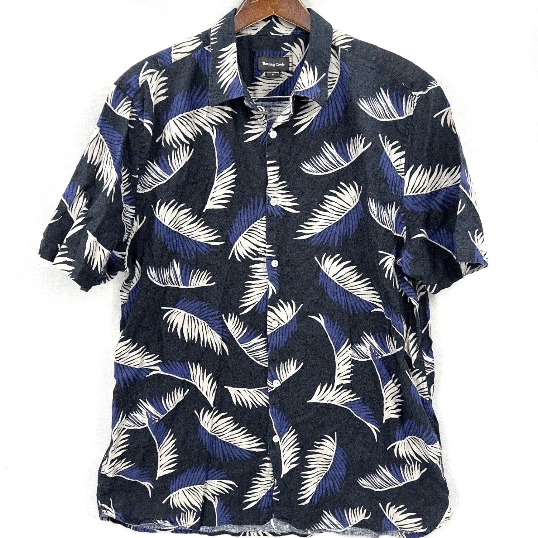 Barney Cools VINTAGE Barney Cools Hawaiian Shirt Men XL Blue Floral Aloha Beach Linen Blend Short Sleeve Button Up Mens Size US XL / EU 56 / 4 - 2 Thumbnail