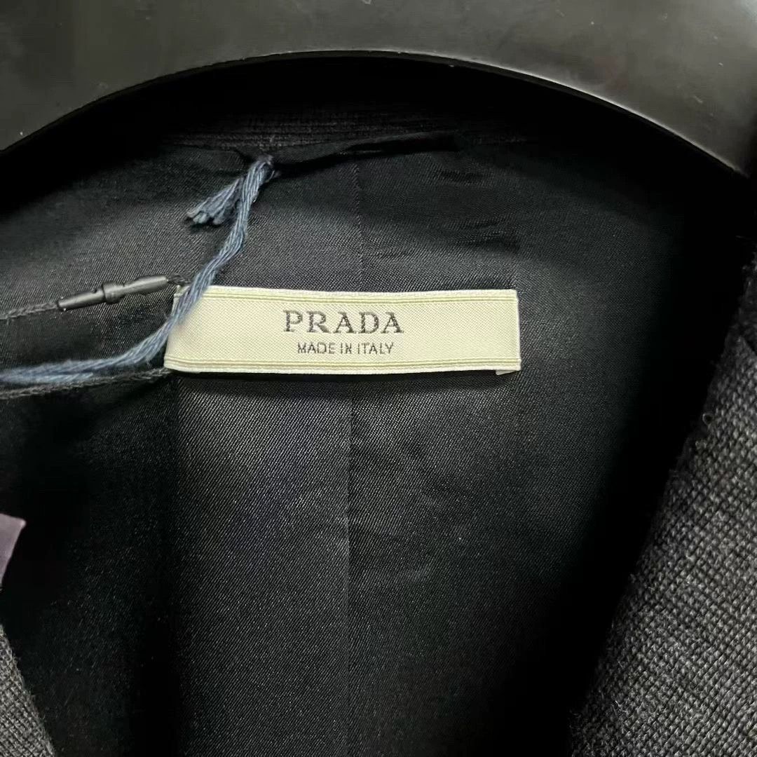 Prada prada dark gray tailored blazer jacket Size US M / EU 48-50 / 2 - 2 Thumbnail