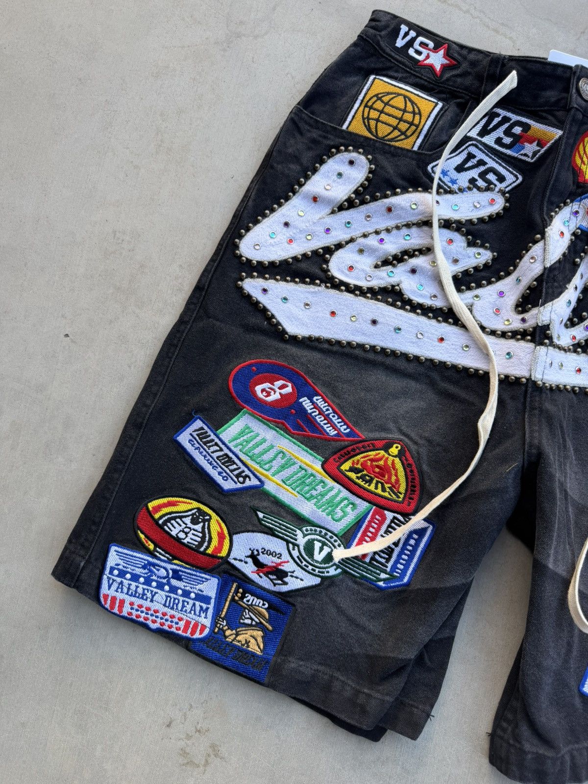 Vale Vale Forever Black 1980s Patchwork Jorts – Black – New 36 Size US 36 / EU 52 - 5 Thumbnail