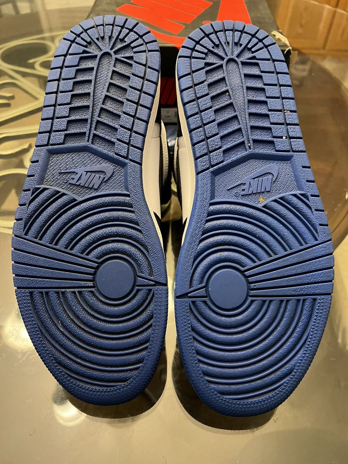 Jordan Brand Jordan 1 Retro High Royal Toe Size US 10 / EU 43 - 11 Thumbnail