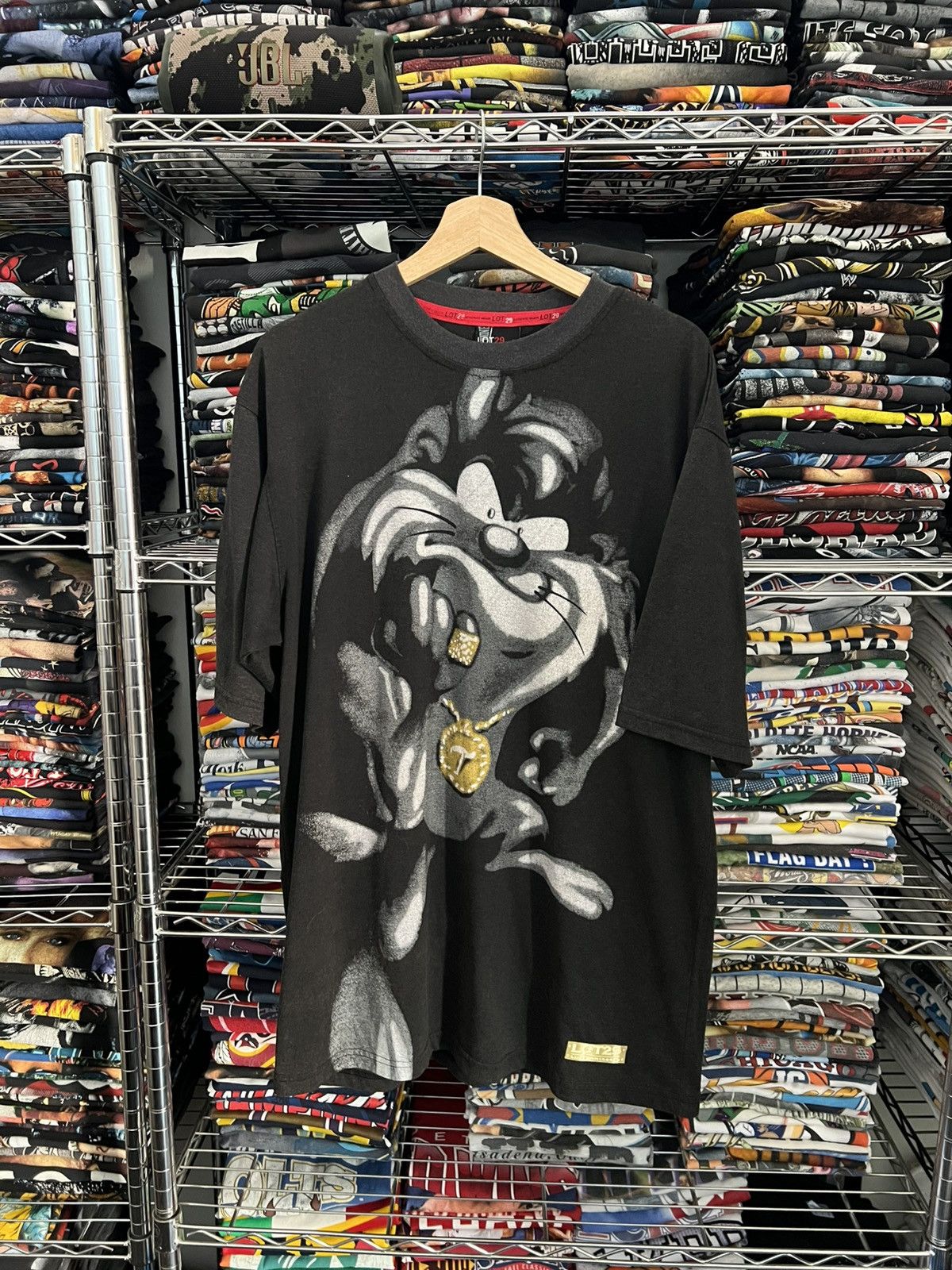 Warner Bros 90s Looney Tunes Lot29 Taz Hip Hop Parody Tee Size US L / EU 52-54 / 3 - 1 Thumbnail
