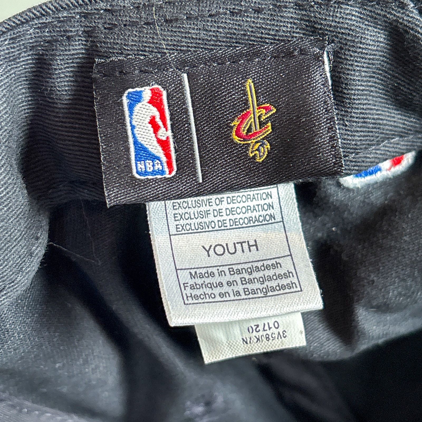 Adidas × NBA Adidas Cleveland Cavaliers NBA Basketball Youth SnapBack Hat Size ONE SIZE - 7 Thumbnail