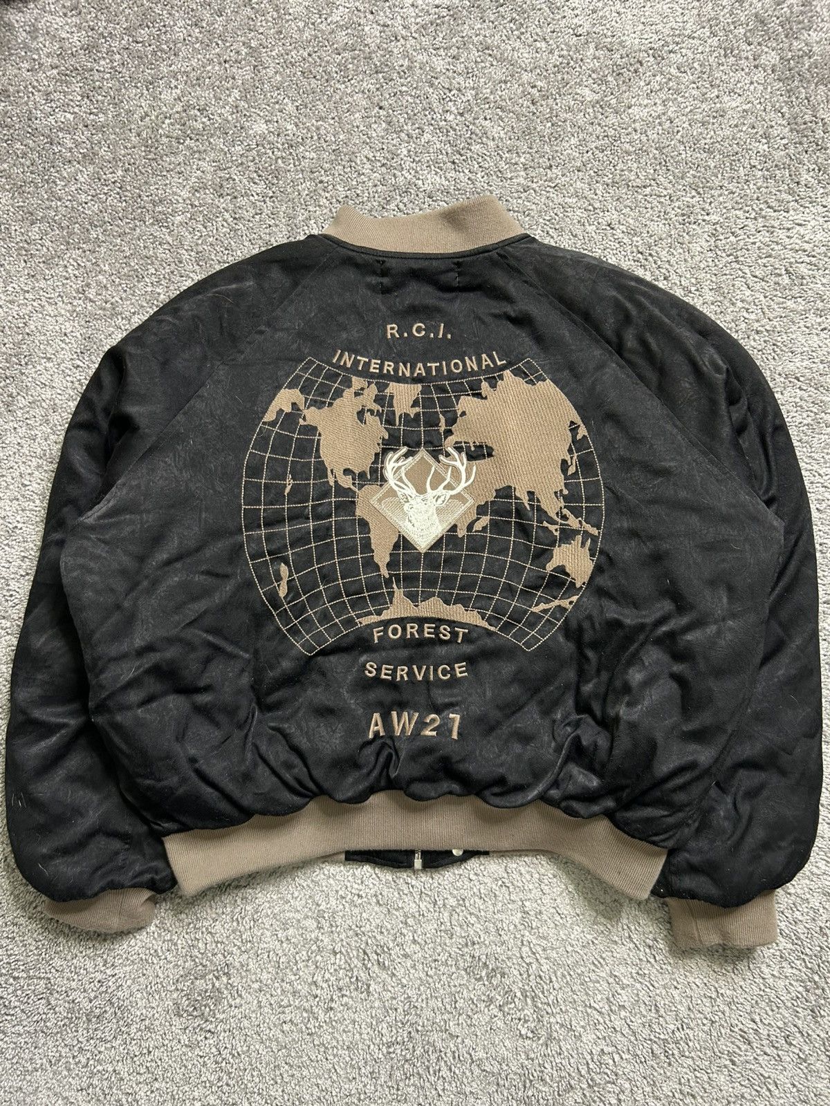 Reese Cooper Reese Cooper RCI Padded Satin Bomber Jacket Made in USA Size US L / EU 52-54 / 3 - 10 Thumbnail