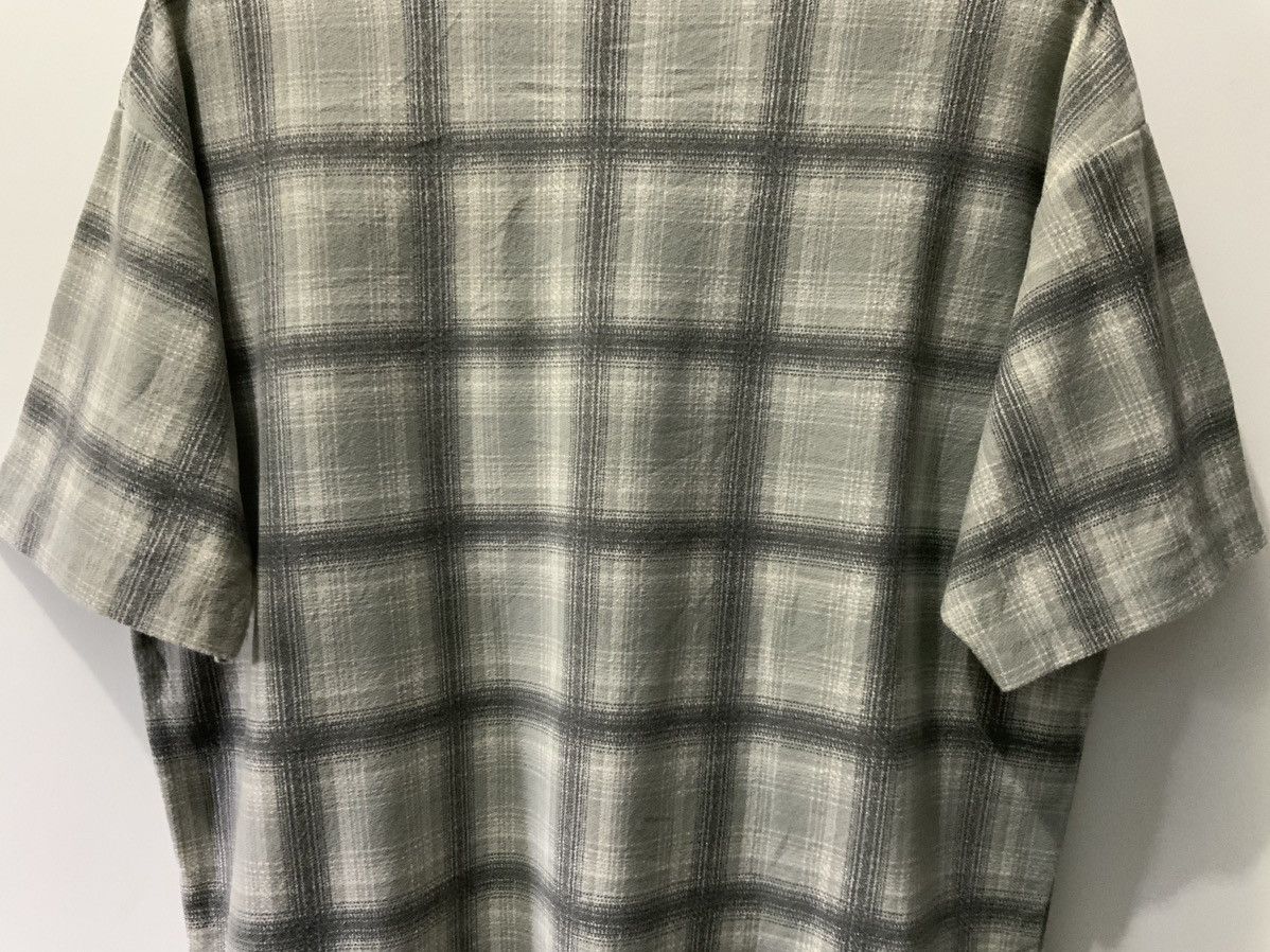 Japanese Brand The Shop TK Takeo Kikuchi Checked Single Pocket Tee Size US M / EU 48-50 / 2 - 8 Thumbnail