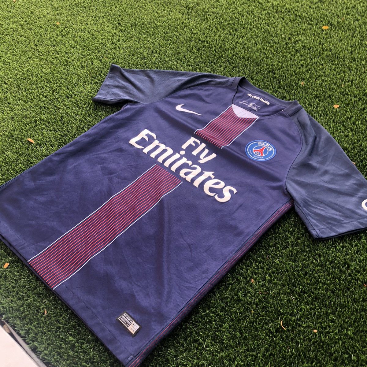 Nike × Vintage JERSEY HOME KIT PSG 2016 Size US M / EU 48-50 / 2 - 2 Thumbnail