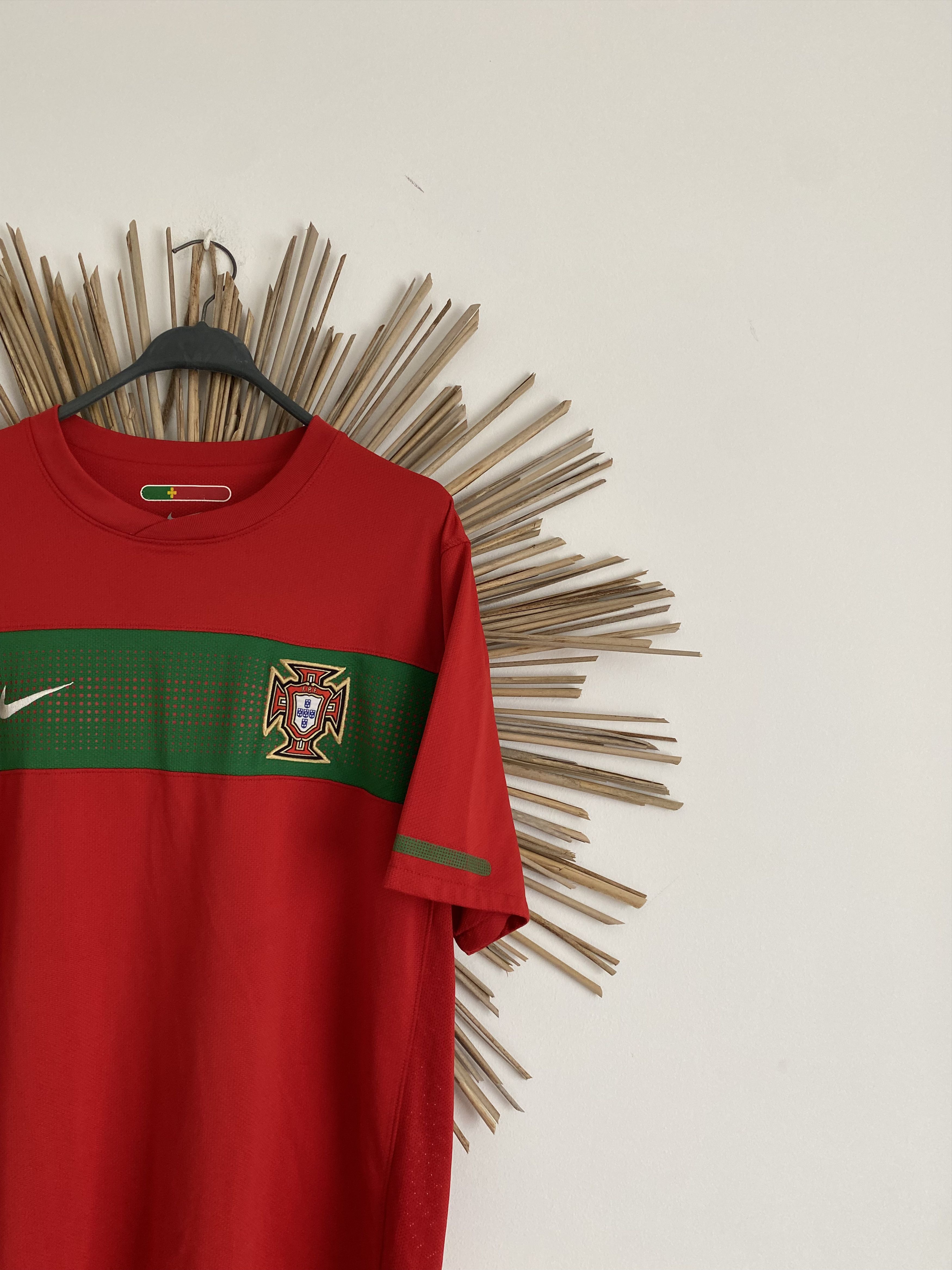 Nike Portugal 2010 2011 nike home football soccer jersey Size US XL / EU 56 / 4 - 2 Thumbnail