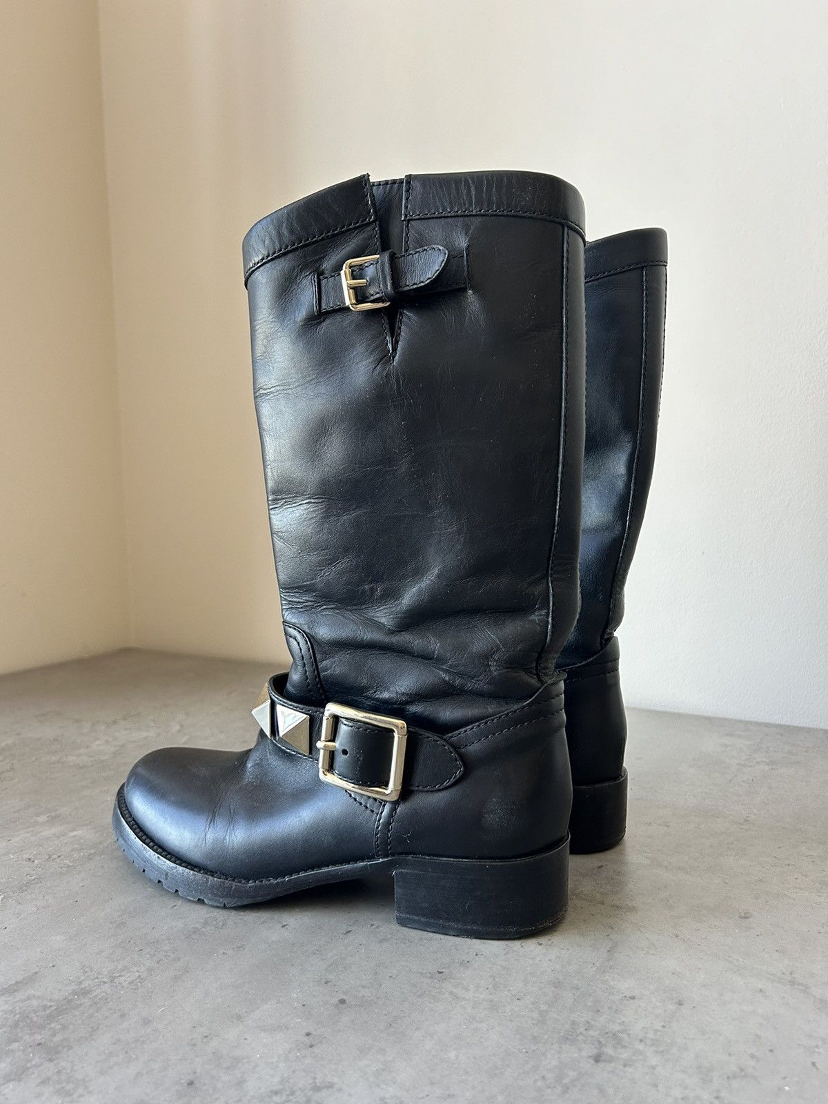 Valentino Valentino Rockstud moto Combat Biker Leather ankle Boots Size US 6.5 / IT 36.5 - 9 Thumbnail