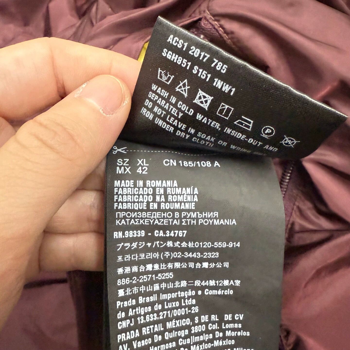Prada Prada Rust Reversible Nylon Jacket XL 9/10 Lining Flaw Size US XL / EU 56 / 4 - 6 Thumbnail