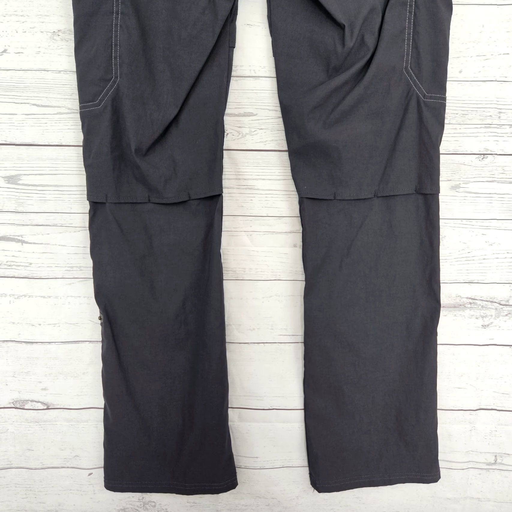 Vintage Kuhl Cargo Pants Womens Size 4 Gray/Black Roll Up Hem Low Rise Nylon Pants Size 27" / US 4 / IT 40 - 5 Thumbnail