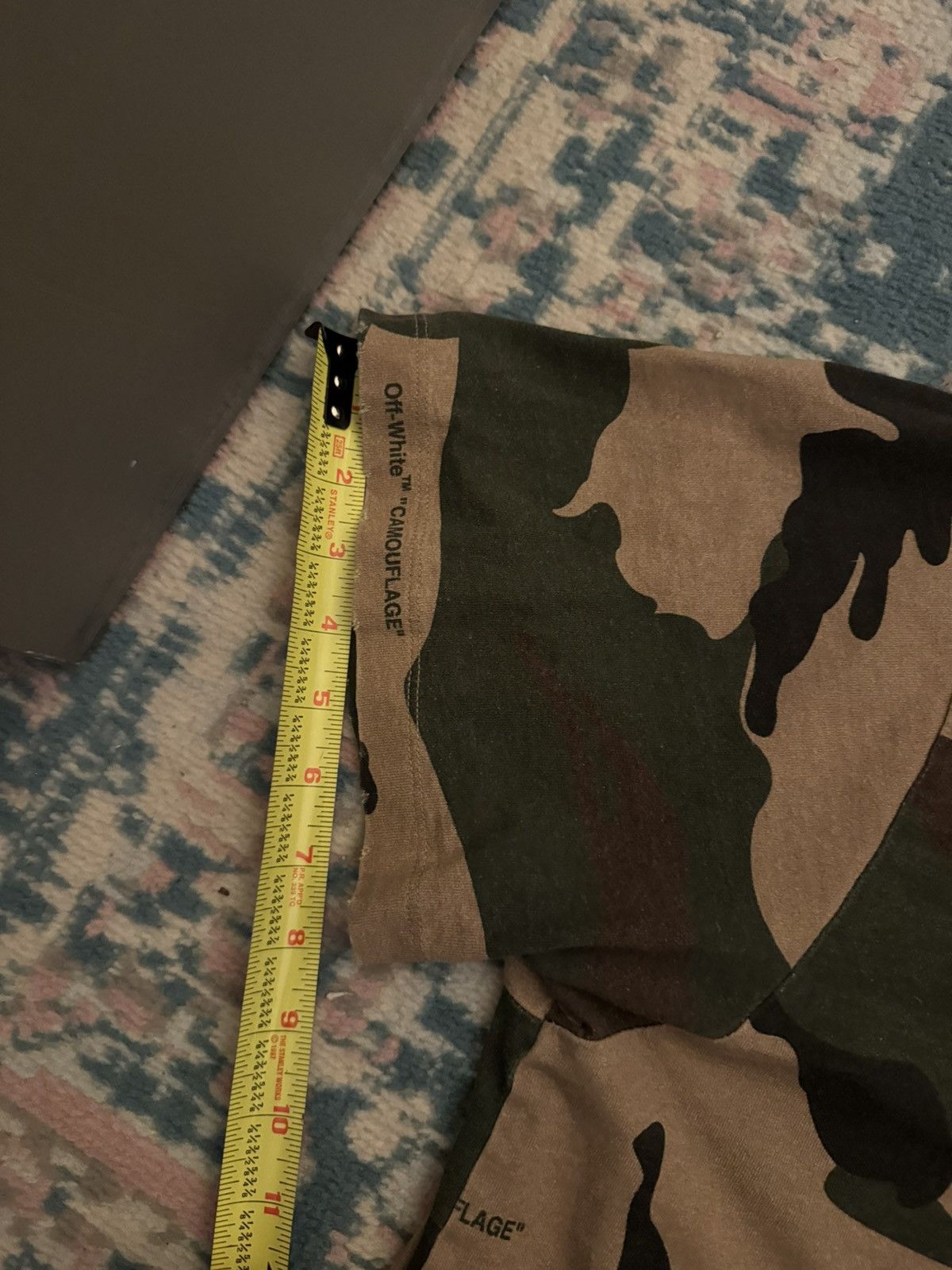Off-White Off White Camo Oversized Tee Size US S / EU 44-46 / 1 - 4 Thumbnail