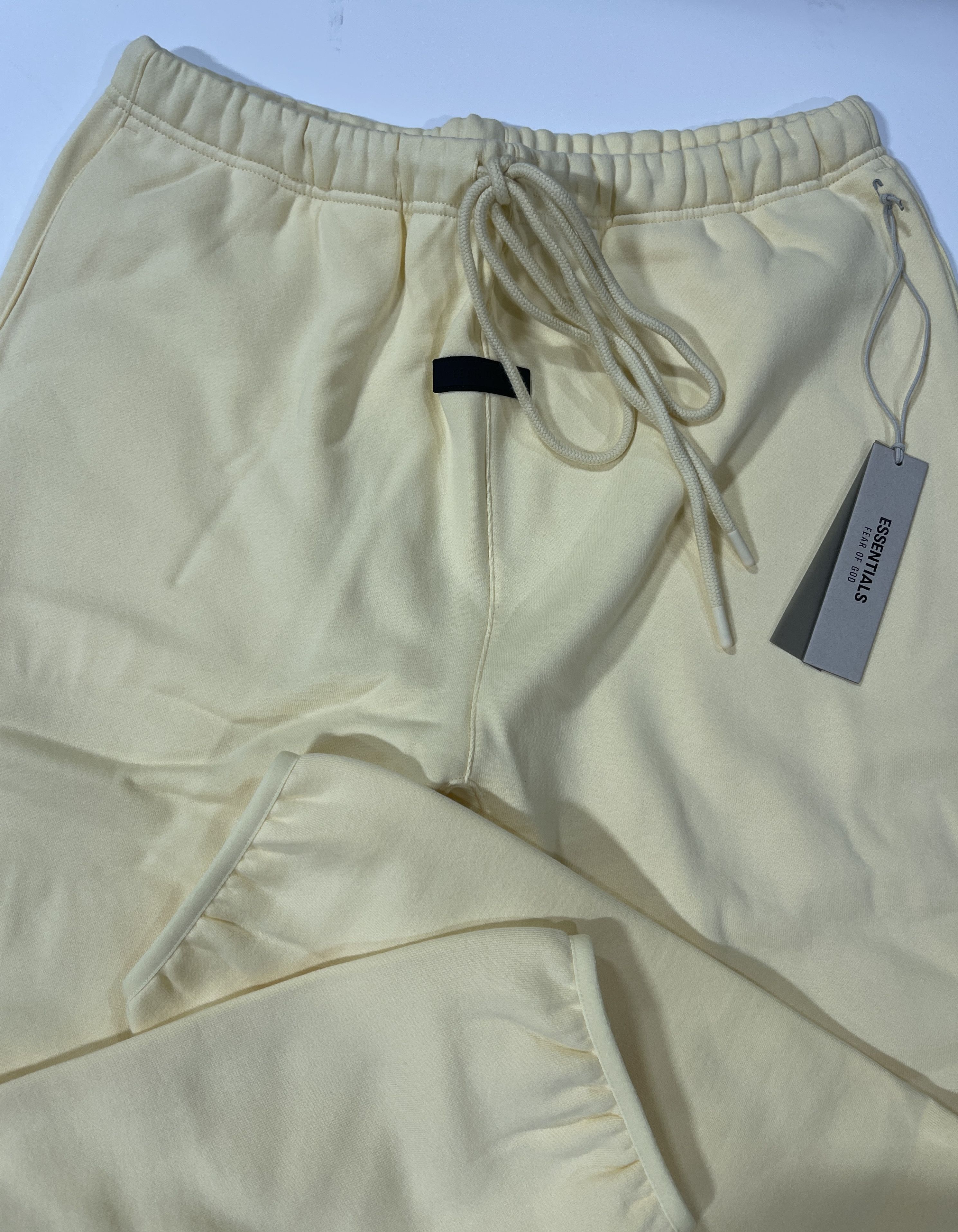 Essentials Fear of God Essentials Sweatpant Color Garden Yellow Sz (XL) Size US 38 / EU 54 - 5 Thumbnail