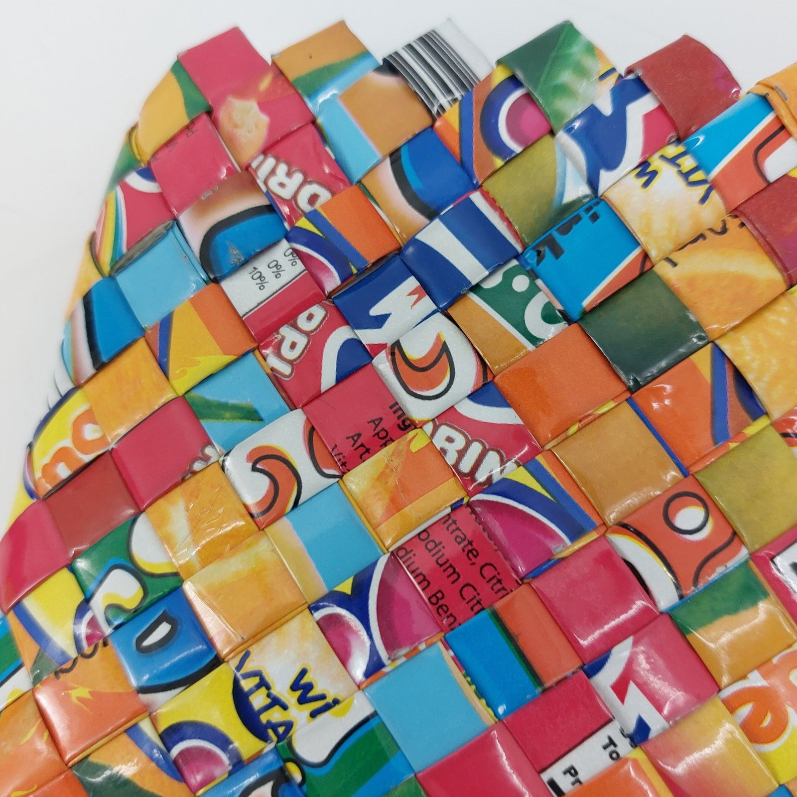 Handmade Handmade Recycled Woven Zip Purse Clutch Gum Candy Wrapper Size ONE SIZE - 11 Thumbnail